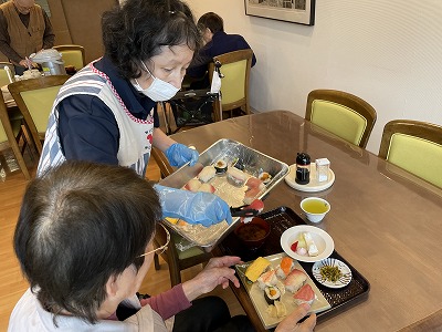 慶成会
