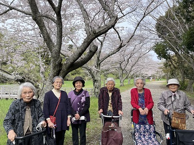 慶成会