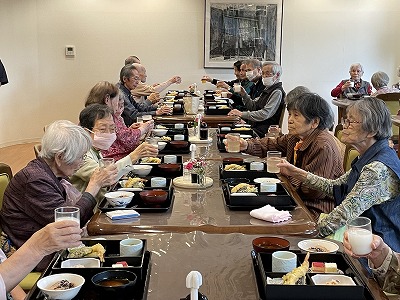 慶成会