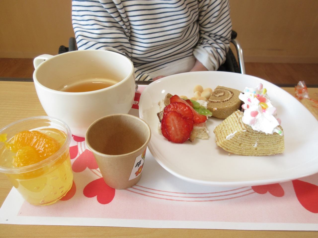 バレンタインデー　＆　スイーツバイキング