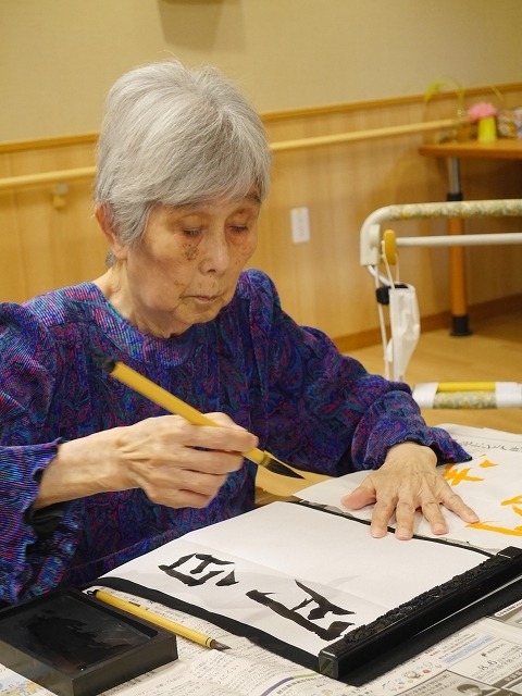 ショートステイ野の花　習字レク