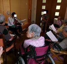 ☆花みずき幸館☆　楽しいショート演奏会