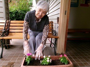 ☆花みずき幸館☆ 夏野菜(菜園)→花植えへ・楽しいおやつ作り