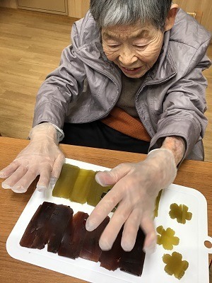 野の香南：花より花菓子