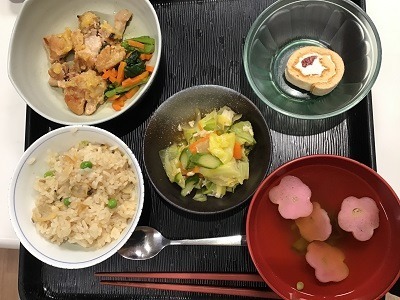 野の香南：ある日の春ランチ