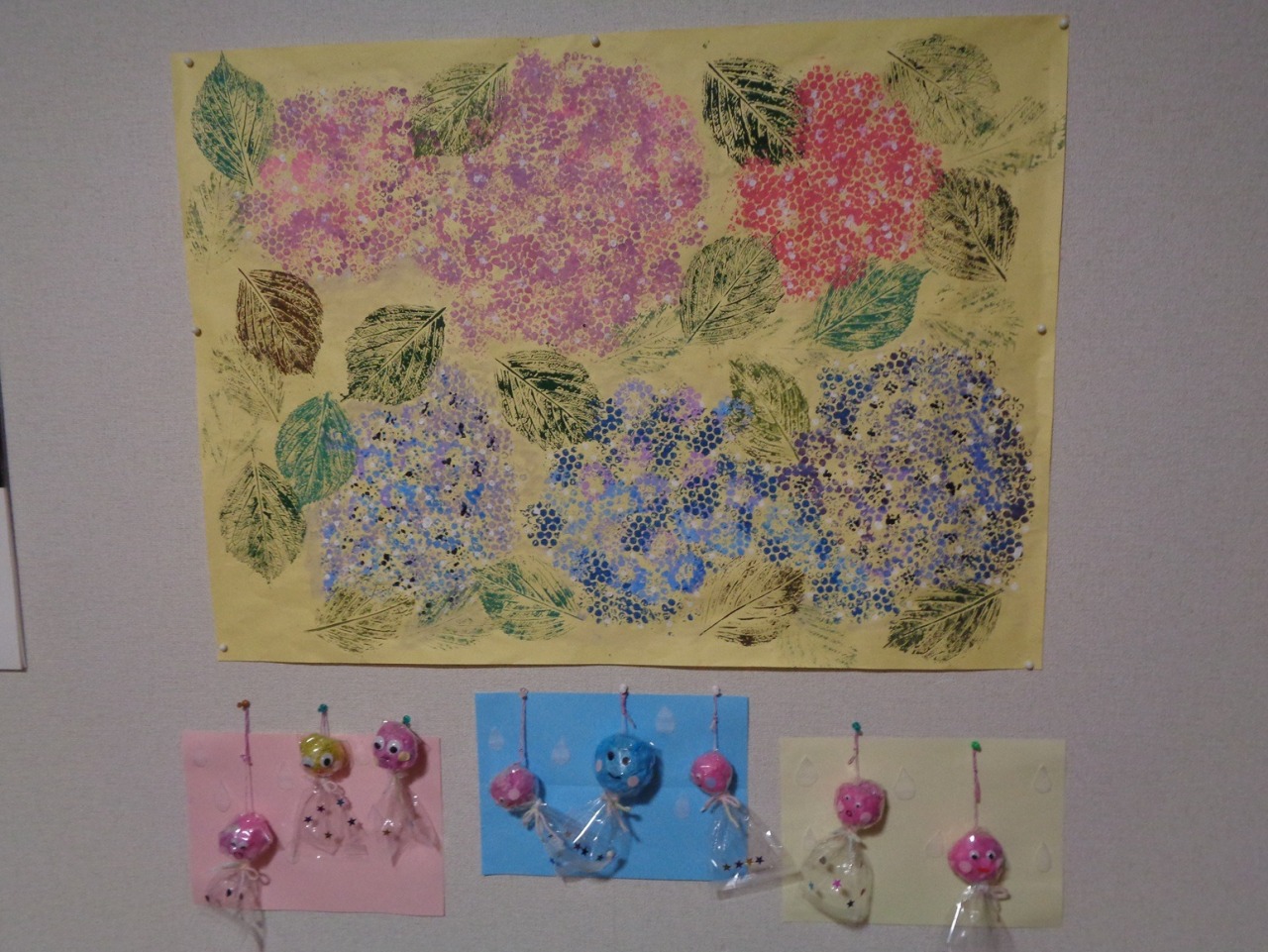 紫陽花の壁紙＆てるてる坊主完成☆花みずき幸館☆