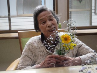 アレンジフラワー作ってみました◎花みずき泉館◎