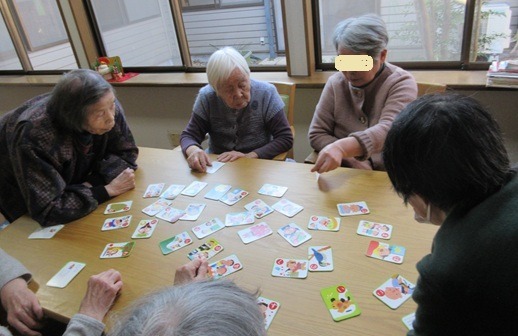 季節の遊びとレクリエーション◎花みずき泉館◎